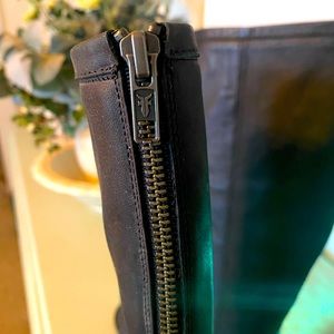 Brand new!!! Frye Phillip Harness Tall Extend Zip